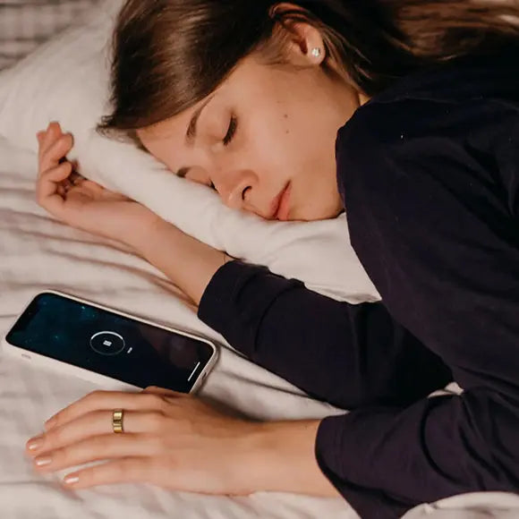 Amovan Nova Smart Ring is a revolutionary smart health ring which can monitor your heart rate, sleep quality, blood oxygen level, activity and skin temperature with sleek design. The smartest fitness & health tracker built for you.