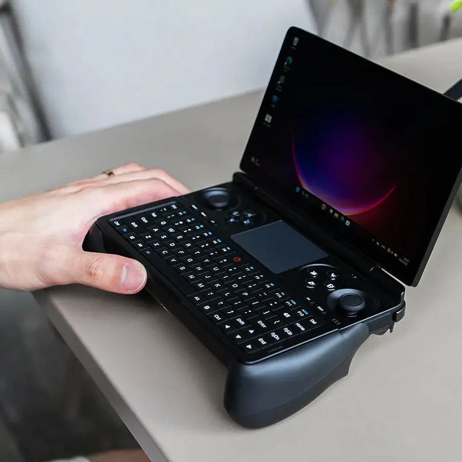 GPD WIN Mini ultra-portable 7-inch 120Hz gaming handheld console GPD G113