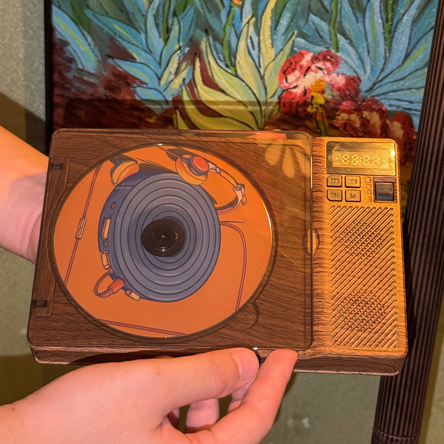 SchwayShop Vintage Wood Grain CD Player with Built-in Speakers