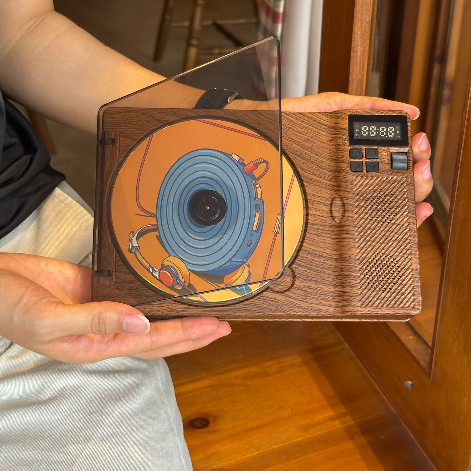 SchwayShop Vintage Wood Grain CD Player with Built-in Speakers