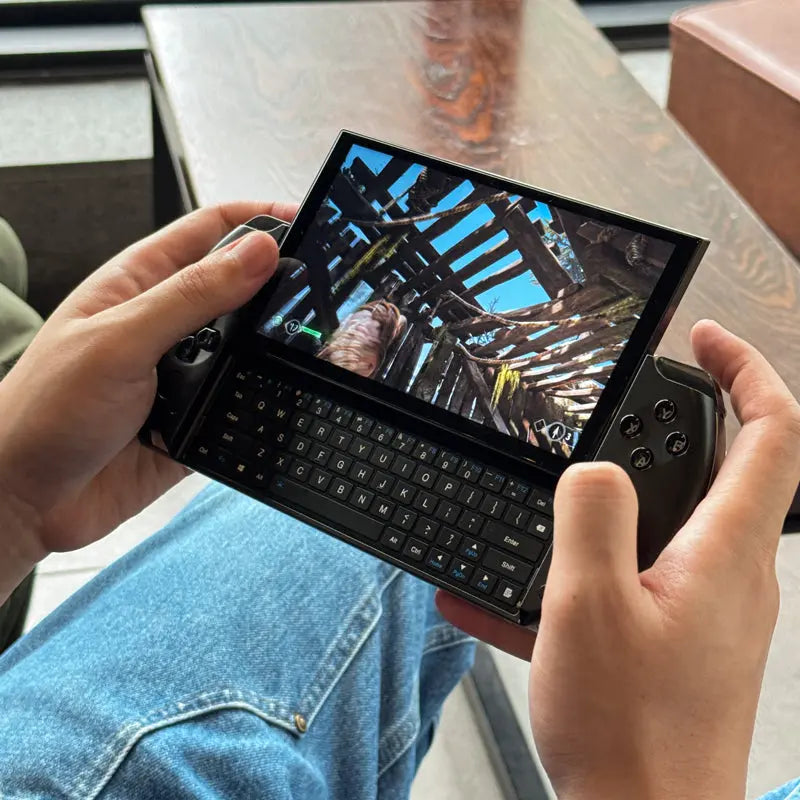 GPD WIN 4: the smallest AMD APU handheld console with AMD Ryzen 8840U/8640U, supports SteamOS system.