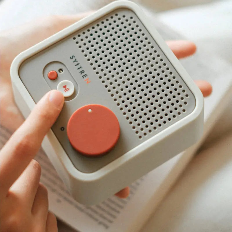 SYITREN N100 Mini Retro Bluetooth Speaker, Portable Vintage Audio with high-quality sound and Bluetooth connectivity.