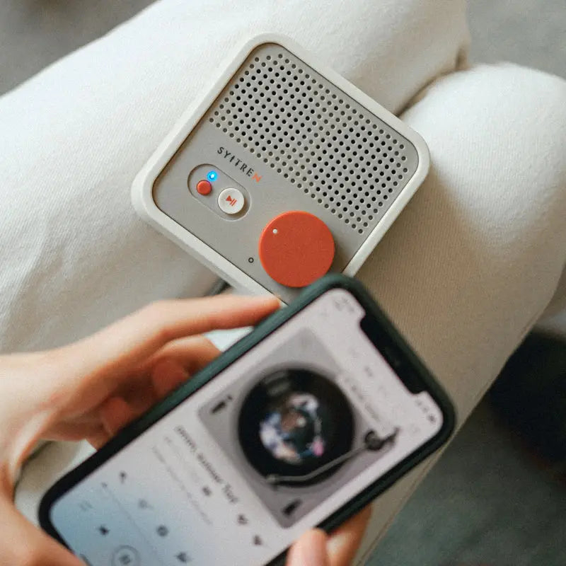 SYITREN N100 Mini Retro Bluetooth Speaker, Portable Vintage Audio with high-quality sound and Bluetooth connectivity.