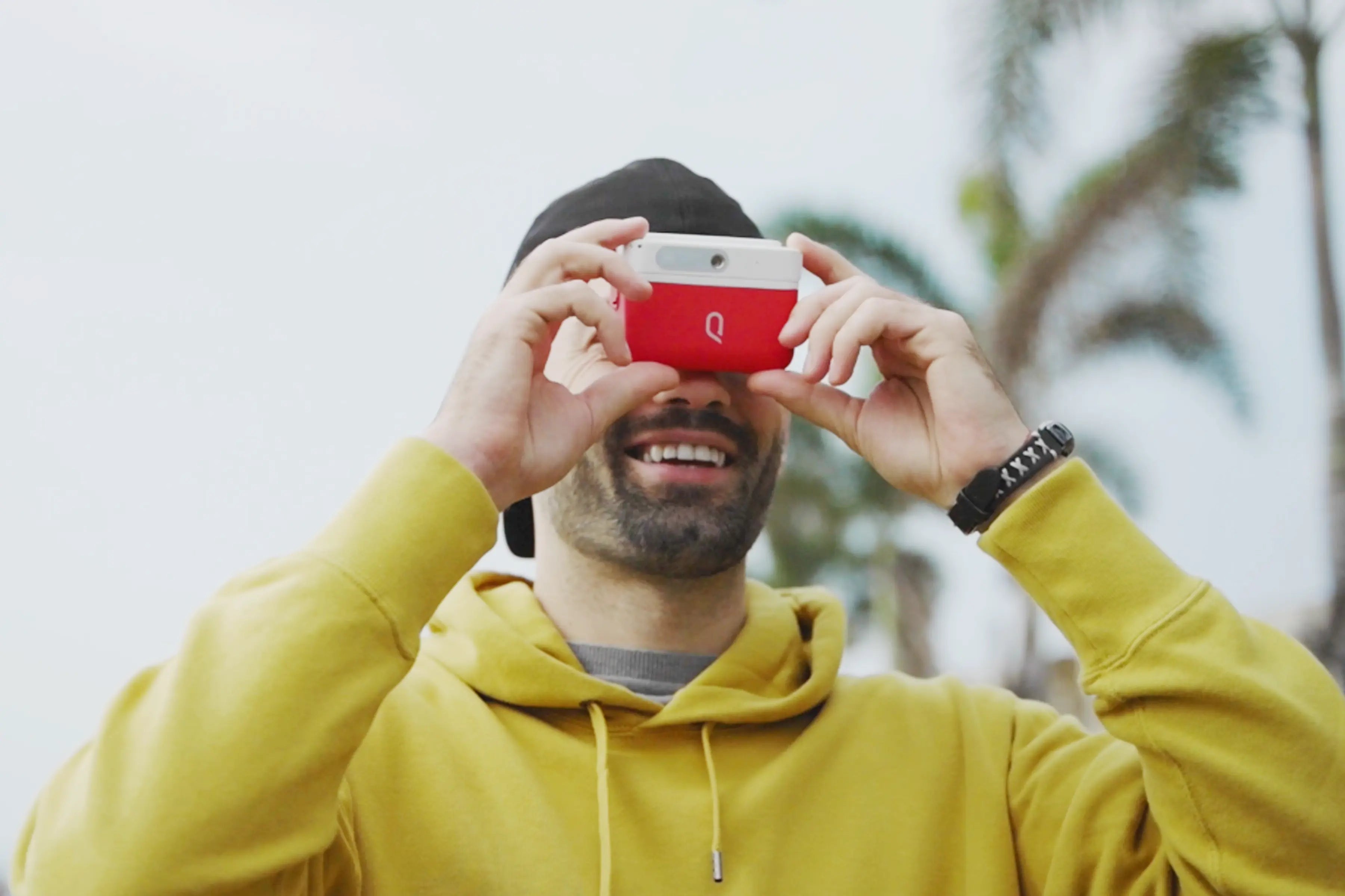QooCam EGO 3D Camera Headset-free Enjoy 3D Content Instantly11