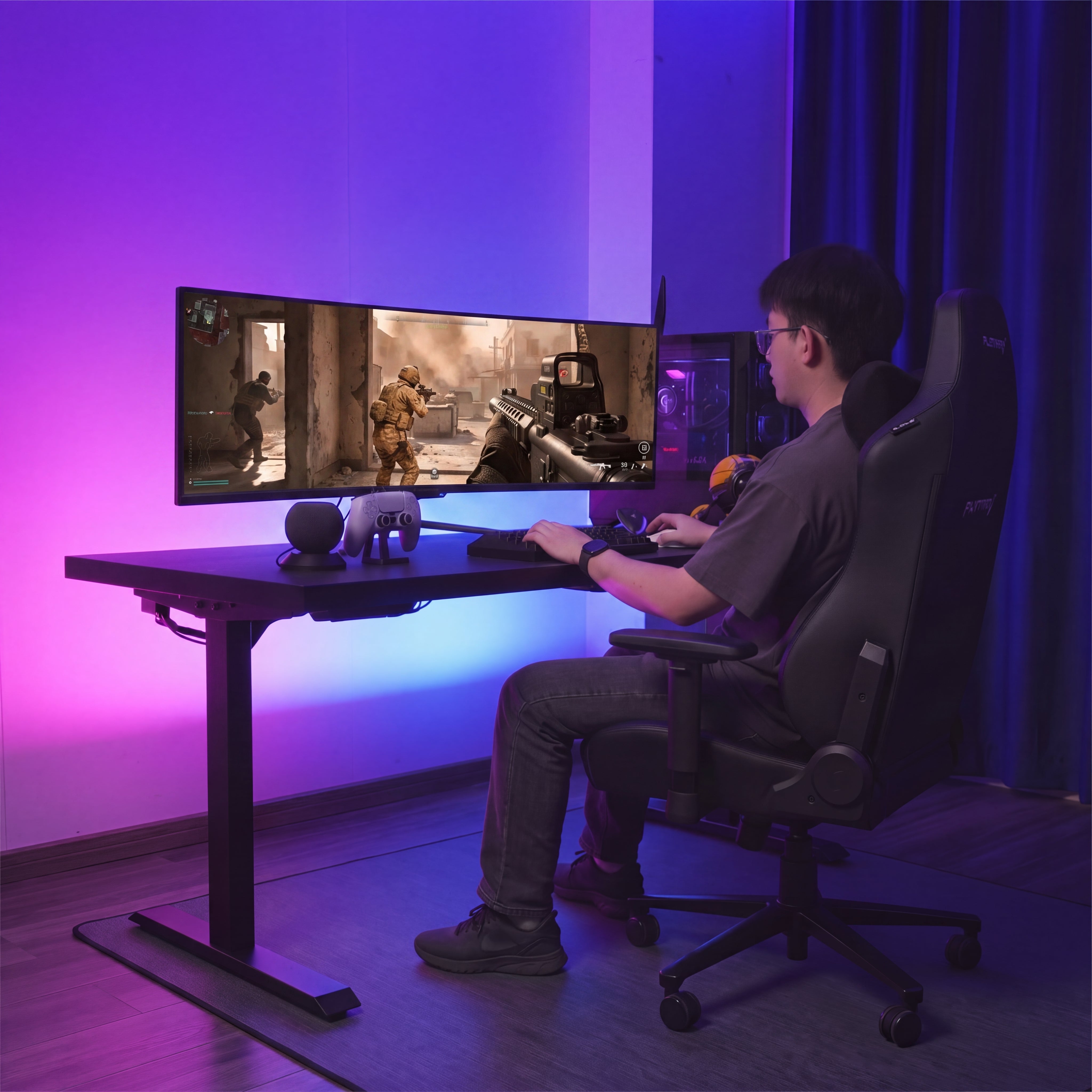 Roytask Full-Surface Standing Desk with 148 Wireless Charging Zones SchwayShop